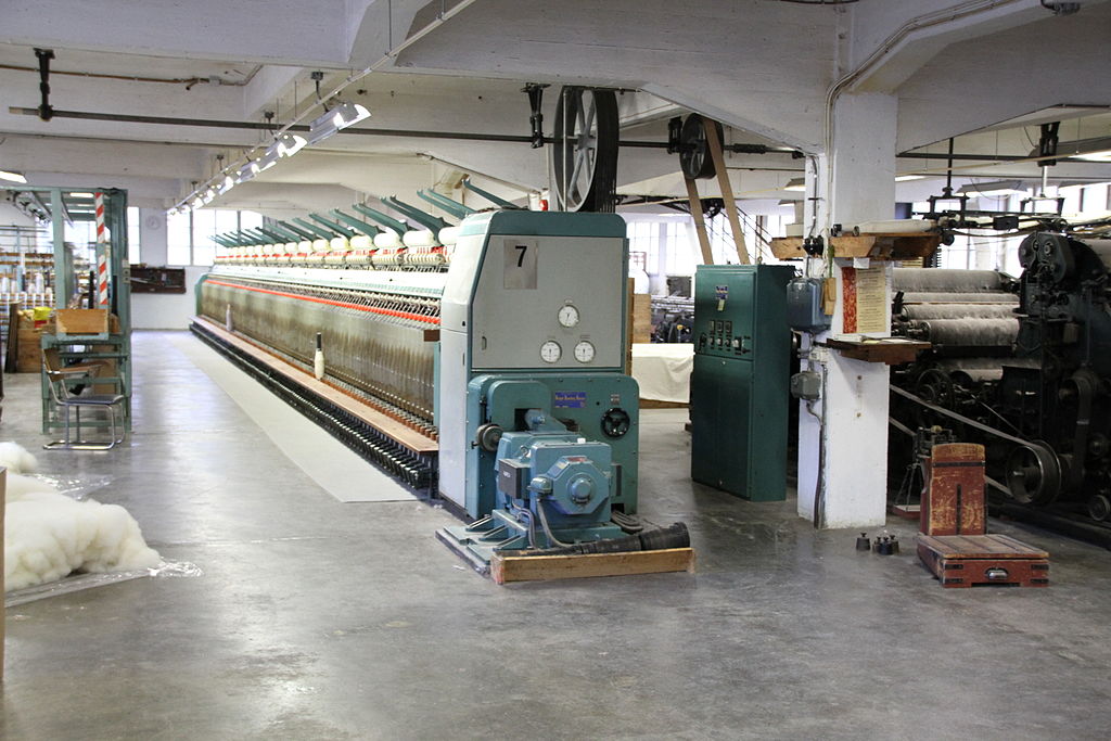 ring spinning machine