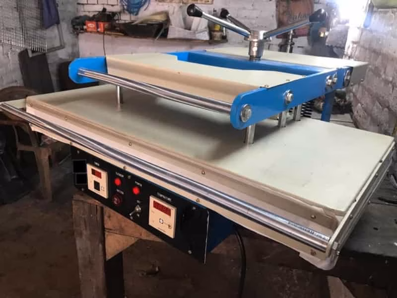 Fusing Conveyor Belt in Garment Making