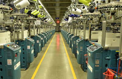 modern-digital-looms-in-action