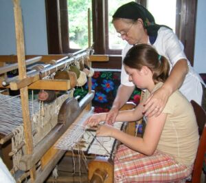 Overview of Early Textile Production: Hand Spinning and Weaving ...