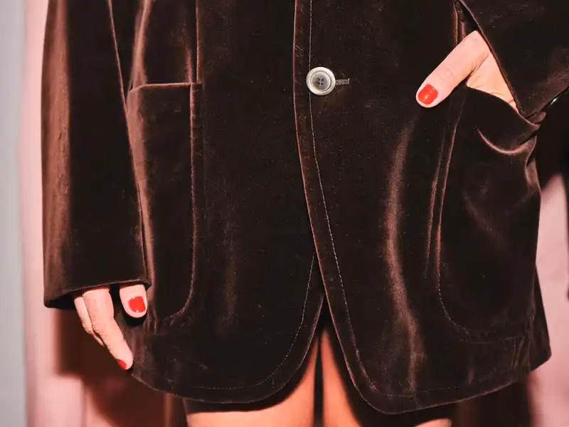 The Complete Guide to Velvet Fabric