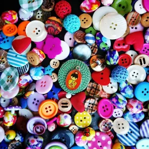 Top 8 Button Manufacturers for Global Brands